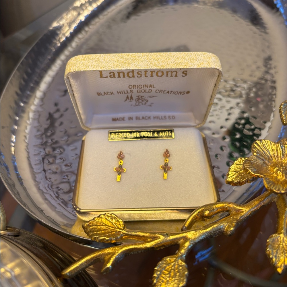 Vintage Landstrom's Black Hills Gold Cross Dangle Earrings - Picture 4 of 12